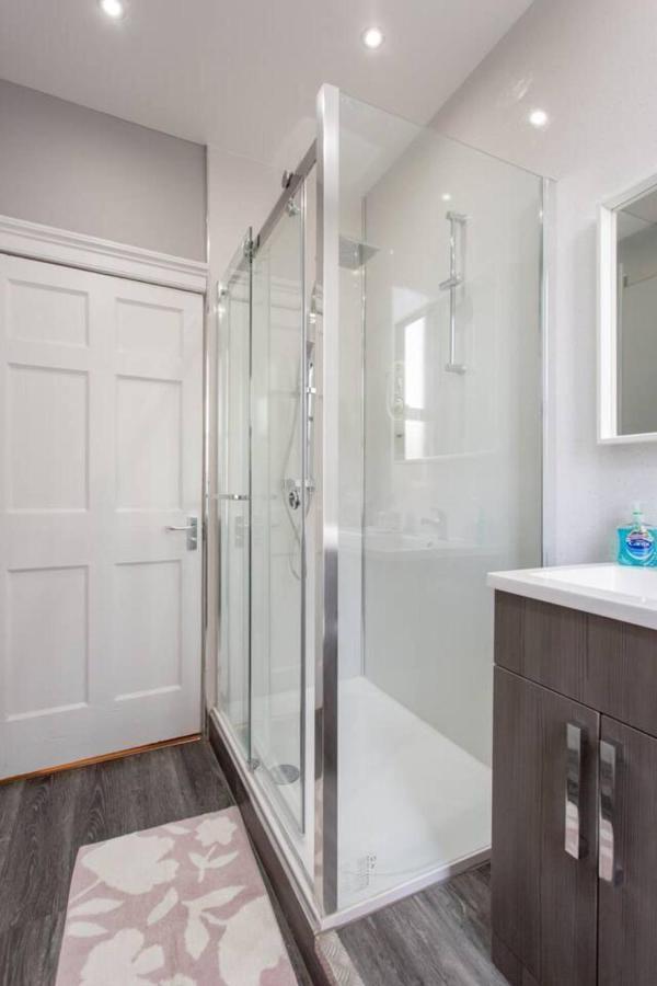 Stunning 2-Bed Apartment In Central EDI Eksteriør bilde