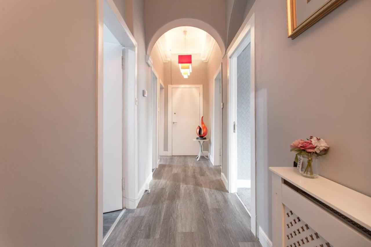 Stunning 2-Bed Apartment In Central EDI Eksteriør bilde