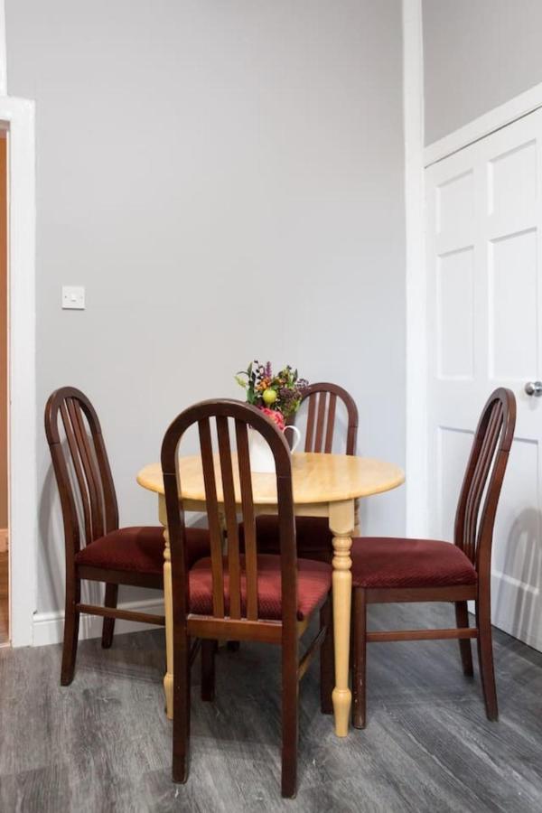 Stunning 2-Bed Apartment In Central EDI Eksteriør bilde
